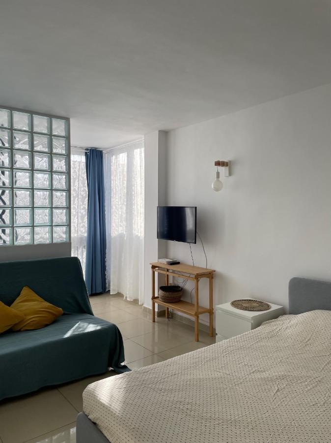 Studio Eldorado Arona  Εξωτερικό φωτογραφία